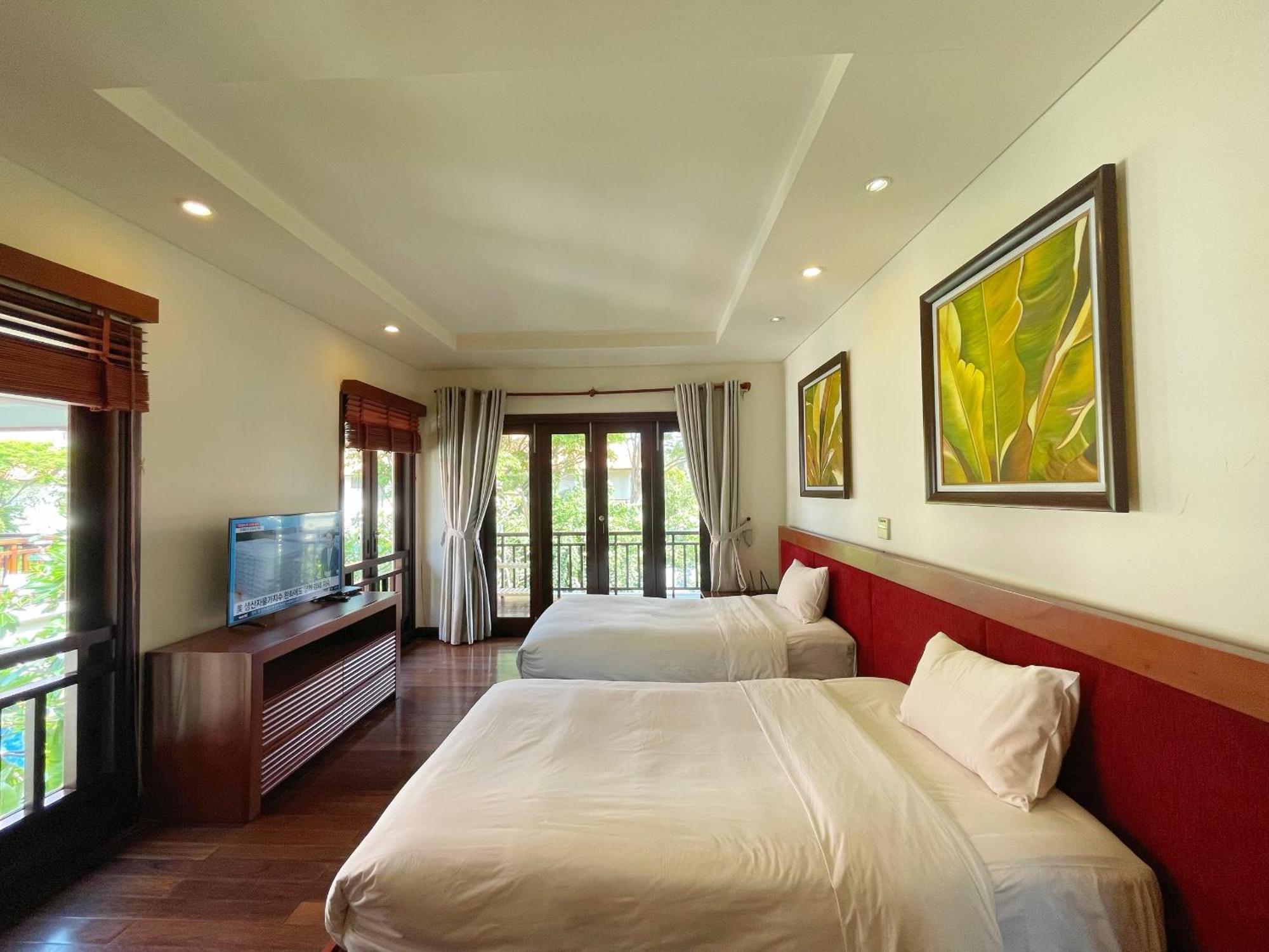 Tropical Pool Villas Da Nang Buitenkant foto